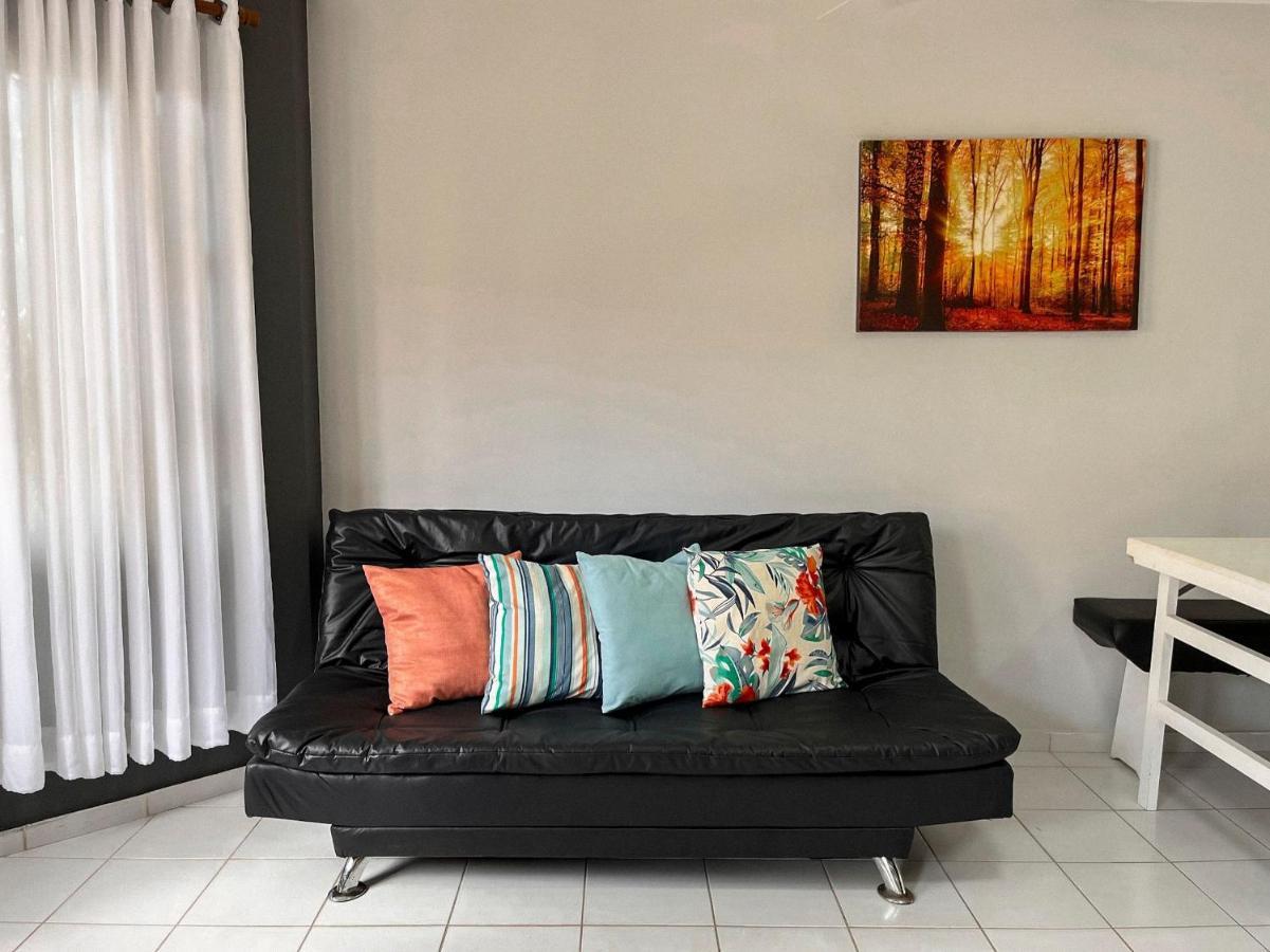 Casas No Residencial Mont Sinai Com 2 Ou 3 (adults Only) Holiday home *
